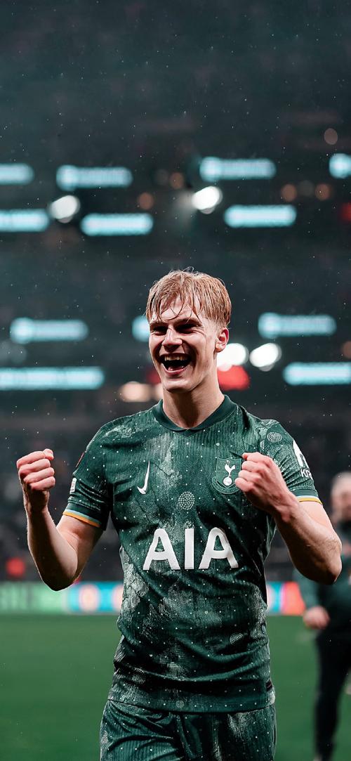 邮报：布拉德利有望出战利兹联，弗林蓬将在本月中旬复出