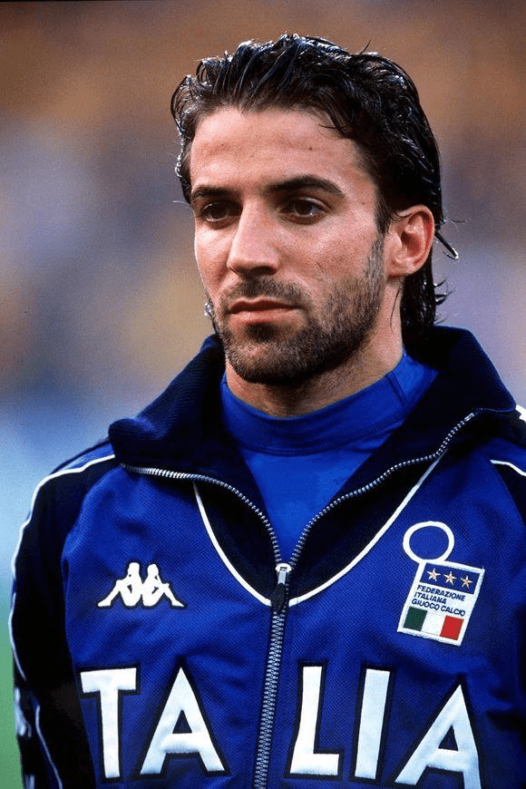 法甲半场：隆吉耶破僵，客队三中门框，梅斯暂0-1雷恩