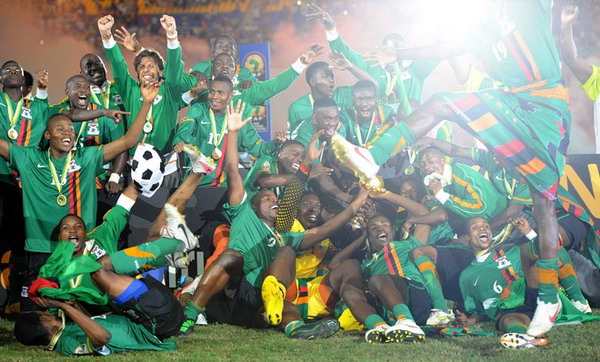 魔鬼赛程前闹内讧！利物浦遭遇四大危机，争四成球队终极目标