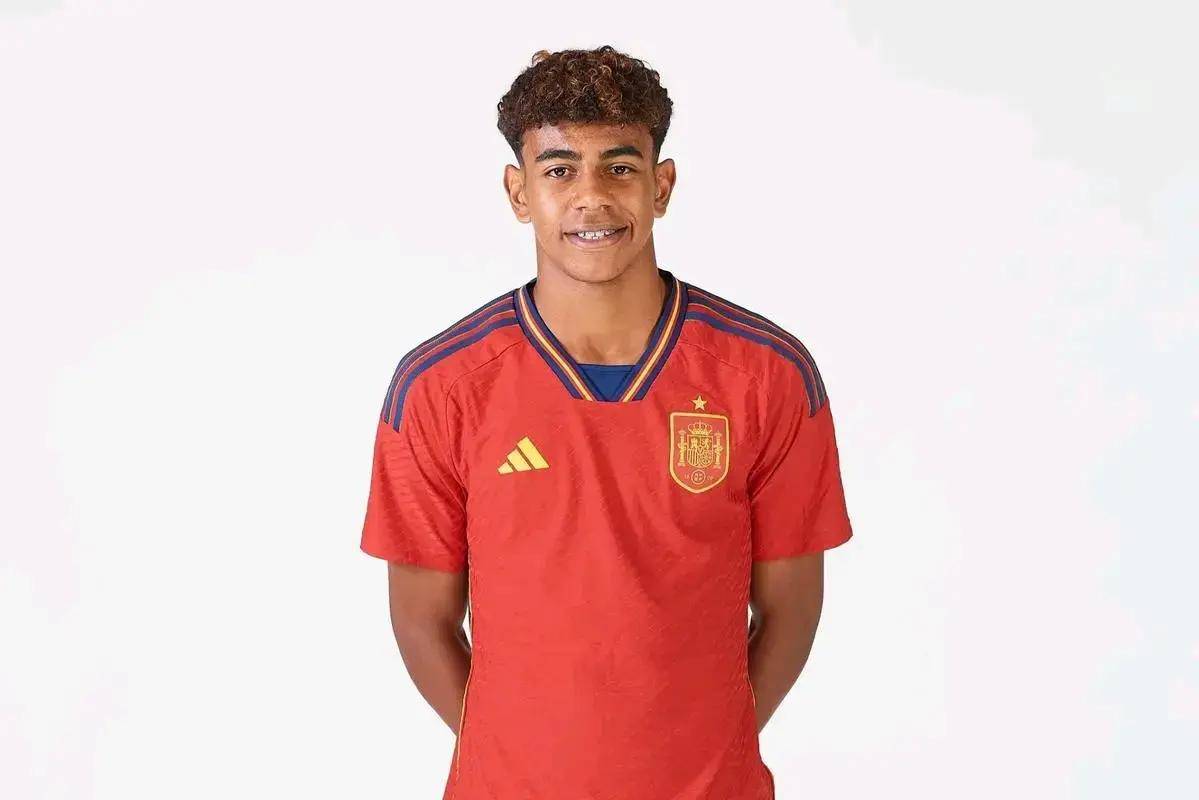 撞新秀墙！榜眼秀哈珀11中1&三分5中0仅得3分